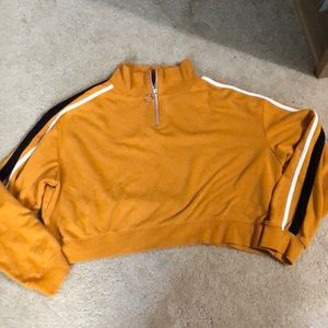 H&M cropped quarter zip sweatshirt